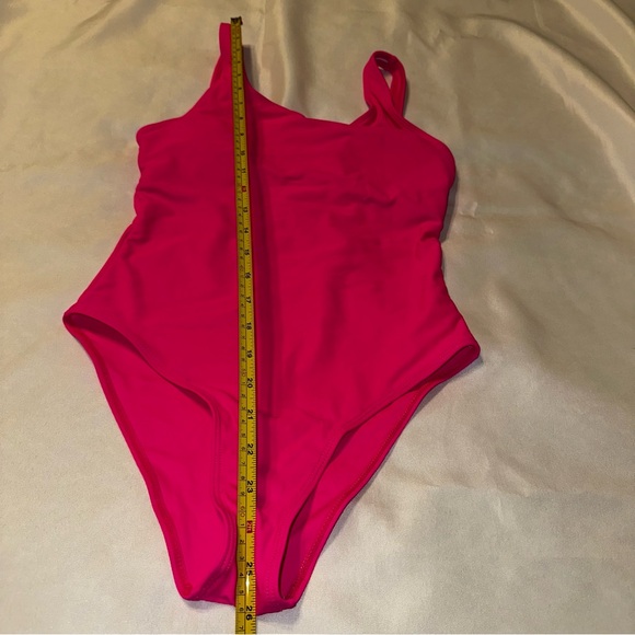 SHEIN One-Piece Swimsuit hot pink size small crisscross back - Picture 5 of 6